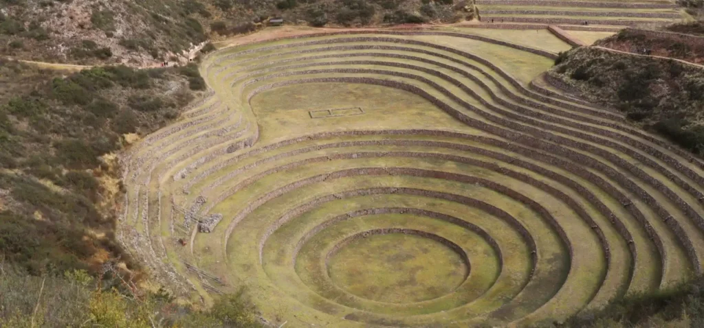 Peru itinerary 10 days - maras moray terraces
